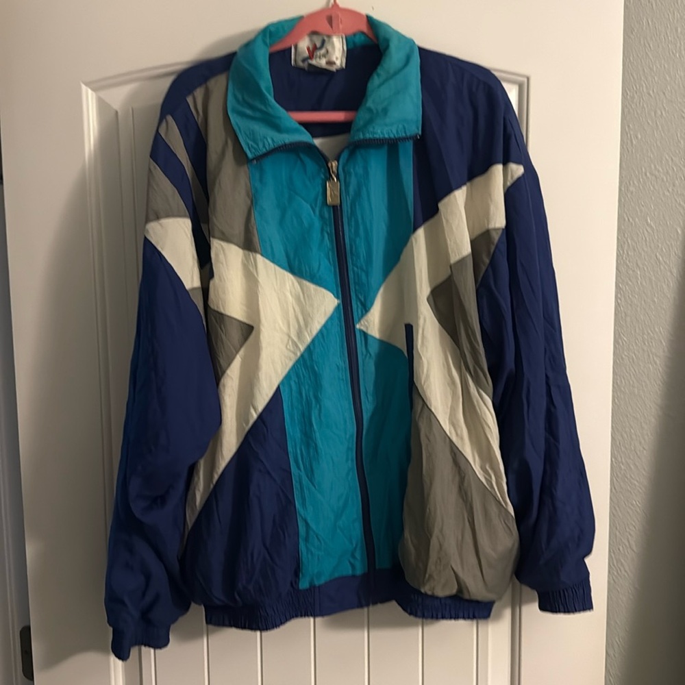 Vintage 80s track jacket with cool color blocking  Size: XL